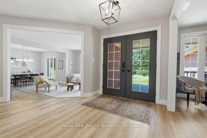 Property Photo: 36 Valley View Drive ON L0A 1G0