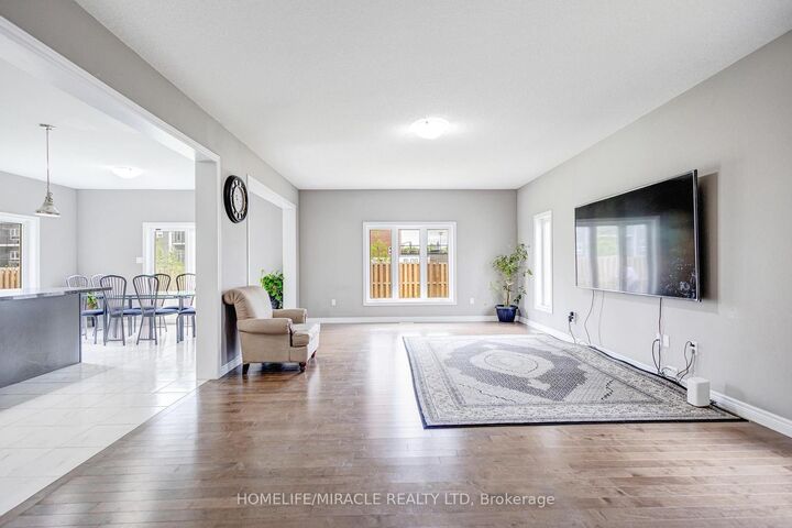 Property Photo: 417 Rivertrail Avenue ON N2A 0K2