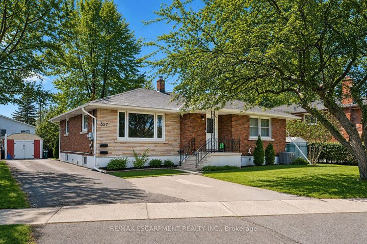 557 Lake Street — photo 1