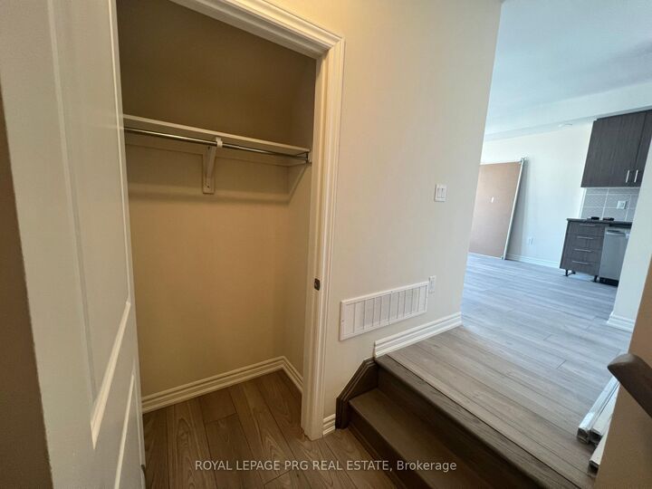 Property Photo: 30 Halliford Place E 208 ON L6P 4R1