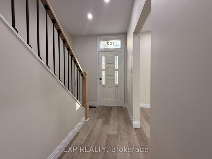 Property Photo: 122 Alice Street Upper ON N1E 2Z9