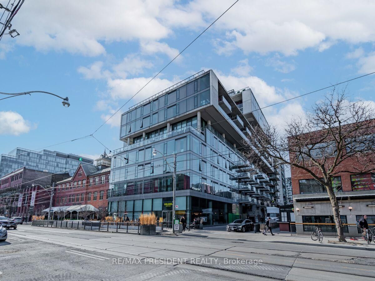 Property Photo:  560 King Street W 1005  ON M5V 0L5 