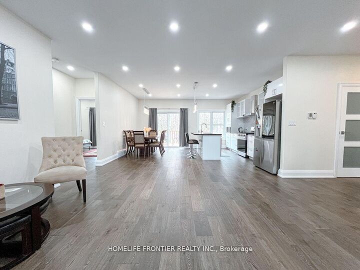 Property Photo: 18 Murray Street ON P0A 1Z0