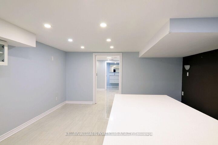 Property Photo: 431 Kingston Road Lower ON M4L 1V2