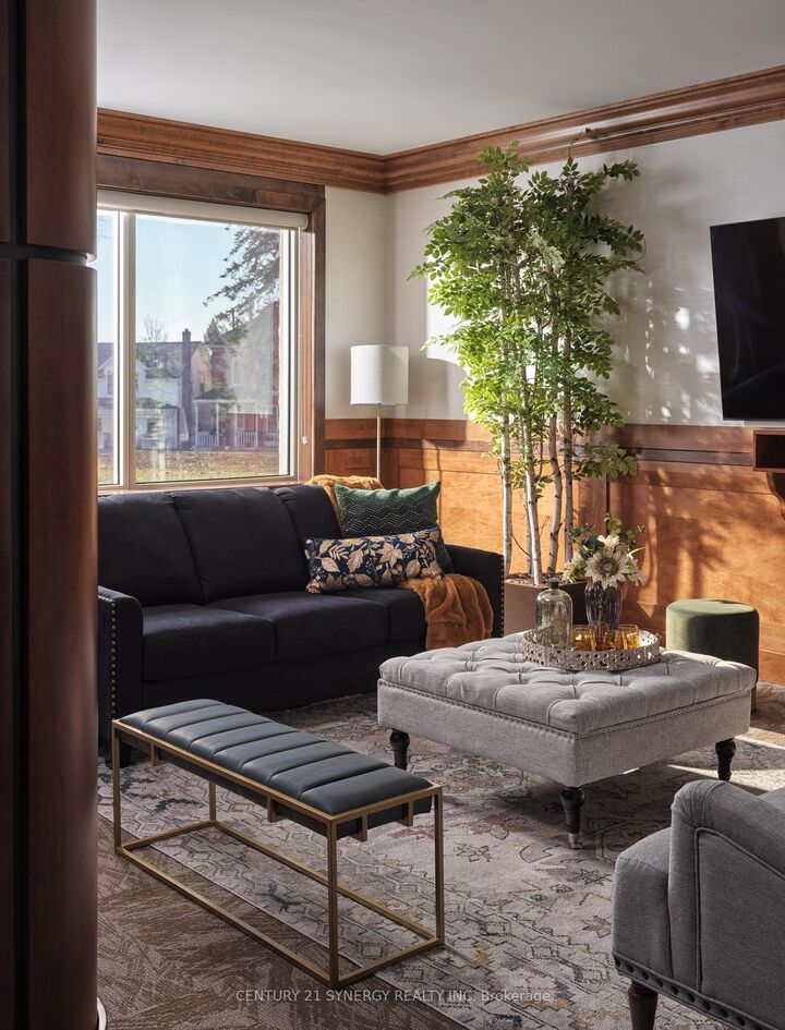 Property Photo: 45 Elmsley Street 227 ON K7A 0C4