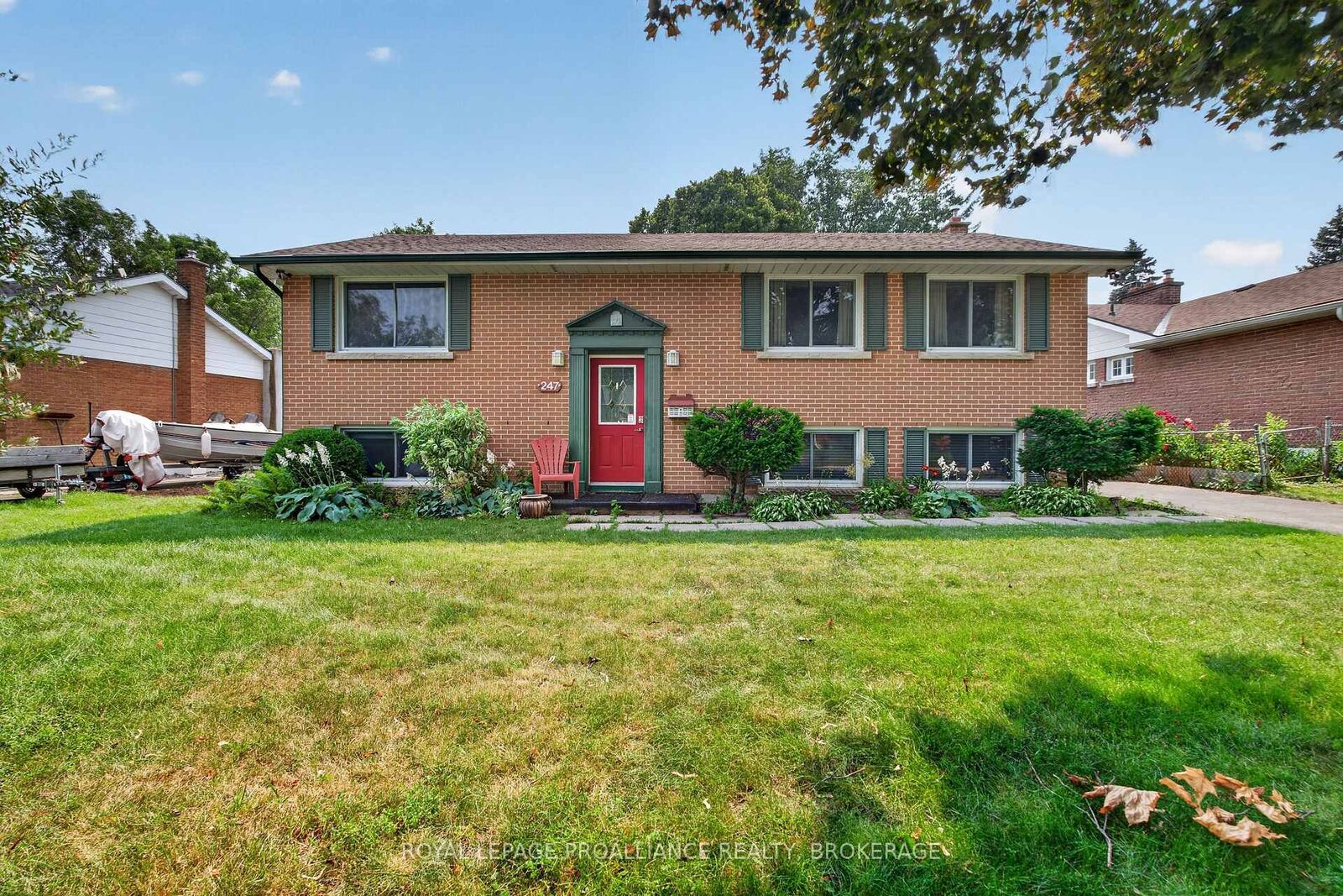 Property Photo: 247 Chelsea Road ON K7M 3Z3
