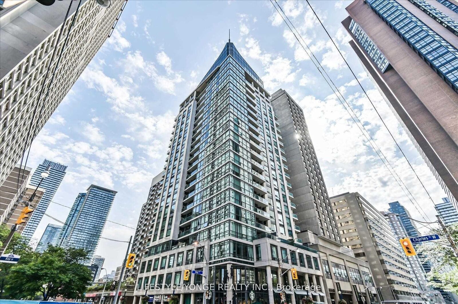 Photo de la propriété:  1121 Bay Street 1608  ON M4Y 2R4 