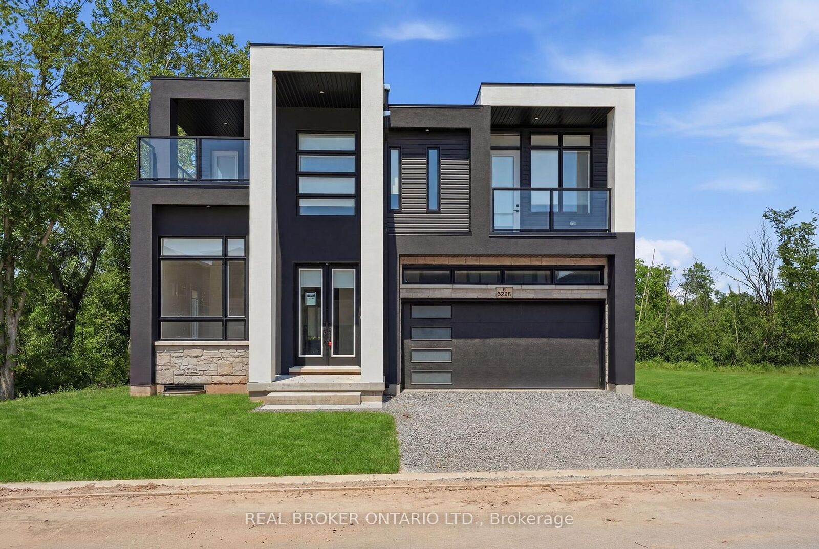 Property Photo: 6325 Jewel Common ON L2G 7L5