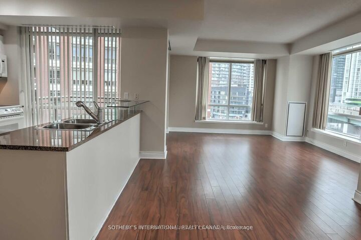 Property Photo:  500 Queens Quay W 610W  ON M5V 3K8 