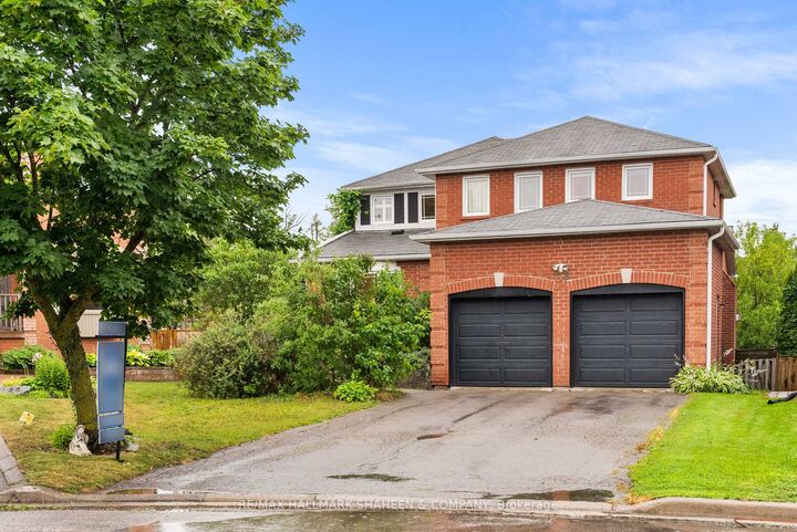 Property Photo: 718 Firth Court ON L3Y 8H8