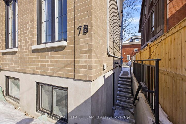 Property Photo: 7 Gwynne Avenue B ON K1Y 1X1