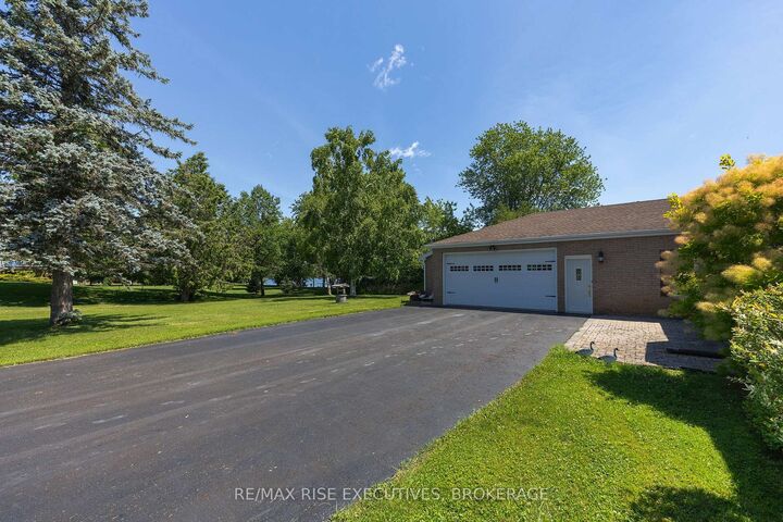 Property Photo: 5054 Lower Round Lake Road ON K0H 1H0