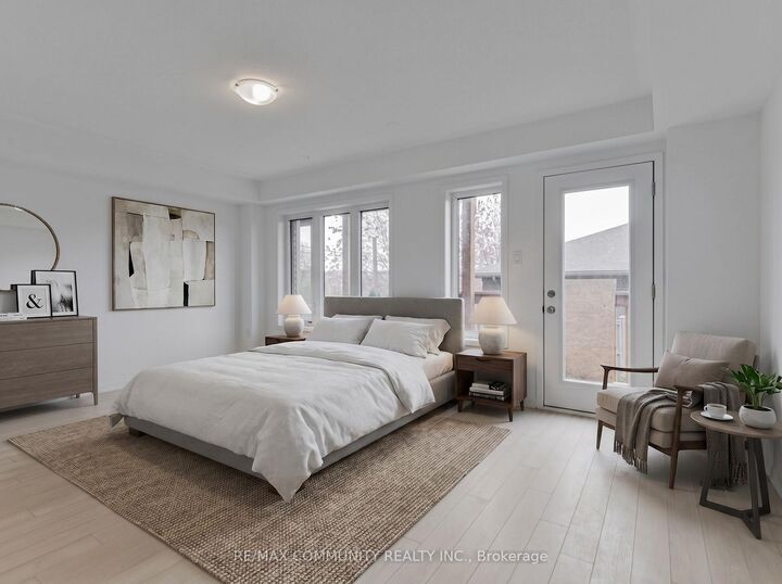 Property Photo: 799 Heathrow Path ON L1H 7K5
