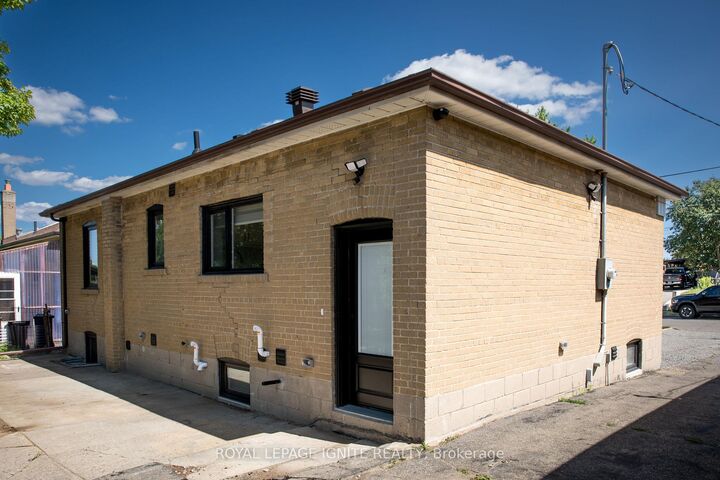 Property Photo: 38 Parent Avenue Bsmt ON M3M 1Z7