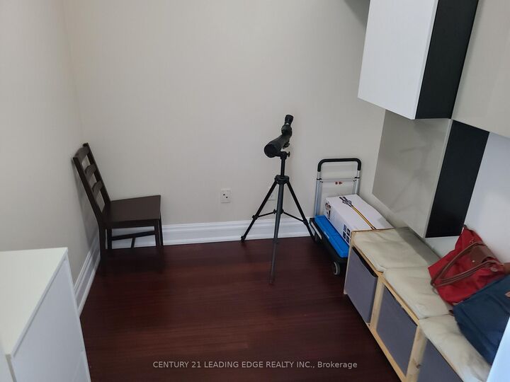 Photo de la propriété:  35 Mariner Terrace 5206  ON M5V 3V9 