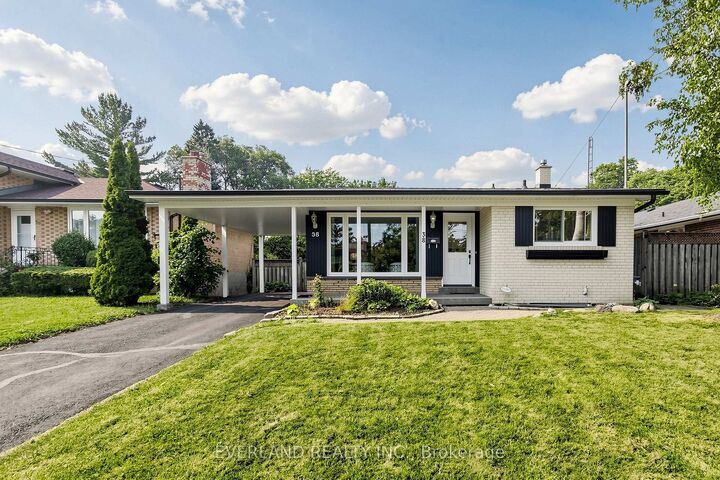 38 Six Nations Avenue — photo 1