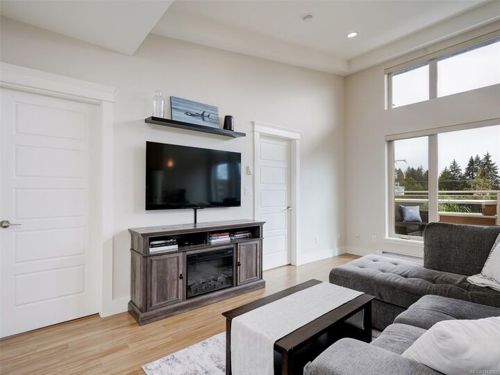 Property Photo: 7161 West Saanich Rd #401 BC V8M 1P7