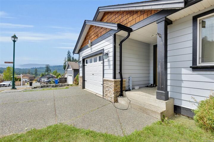Property Photo: 1630 Kristin Way BC V8H 2H8