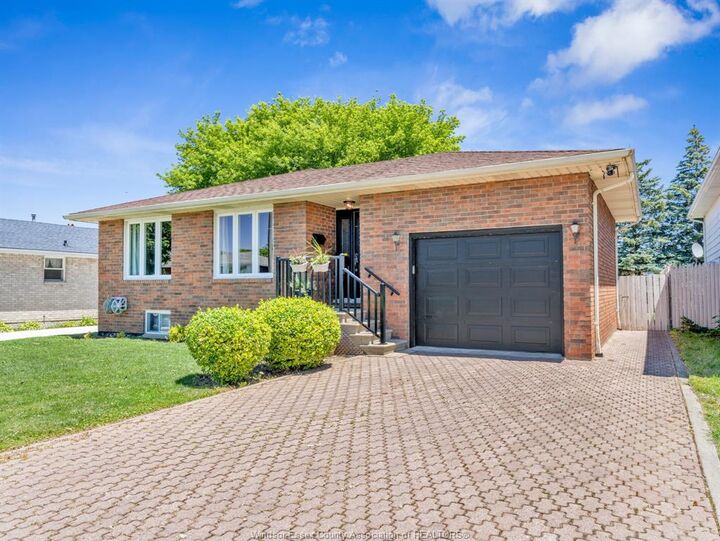 Property Photo: 24 Camelot Avenue ON N8H 4V6