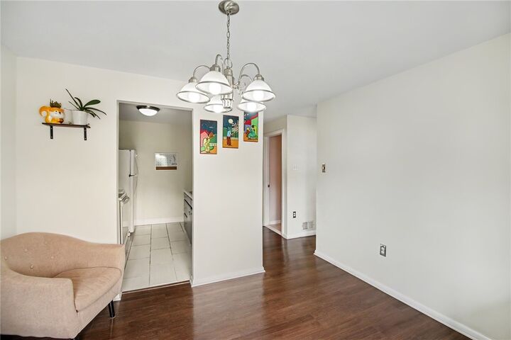Property Photo:  162 Linden Ct  PA 15237 