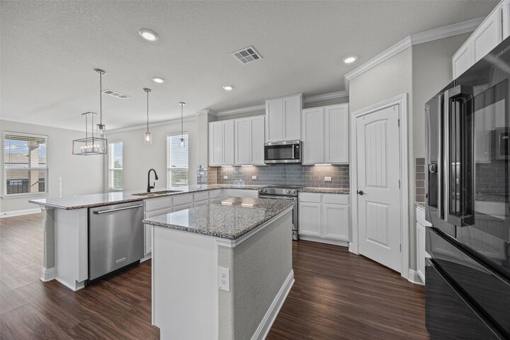 Property Photo:  400 Conchillos Drive  TX 78626 