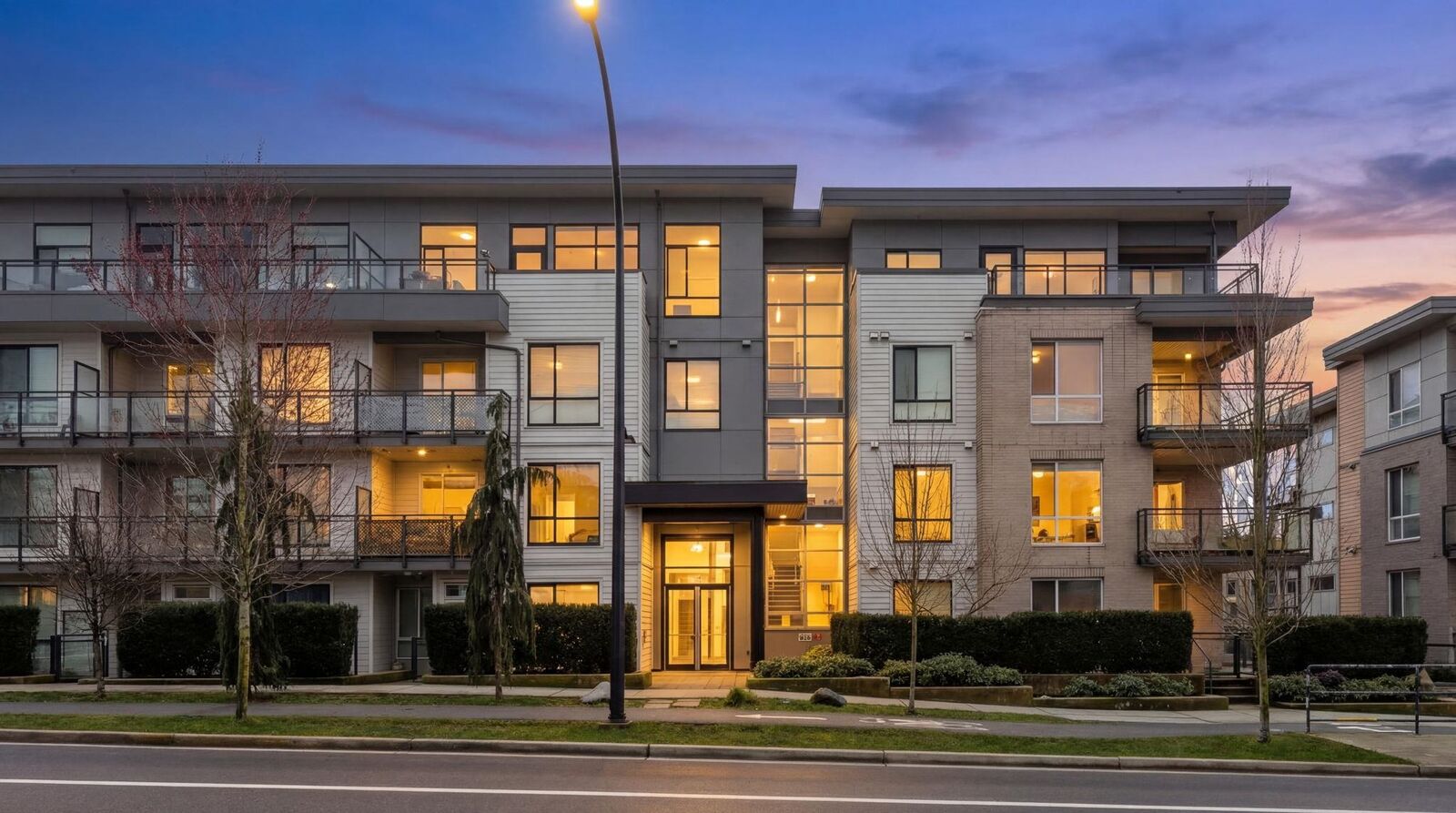 Property Photo: 625 E 3rd Street 211 BC V7L 1G6