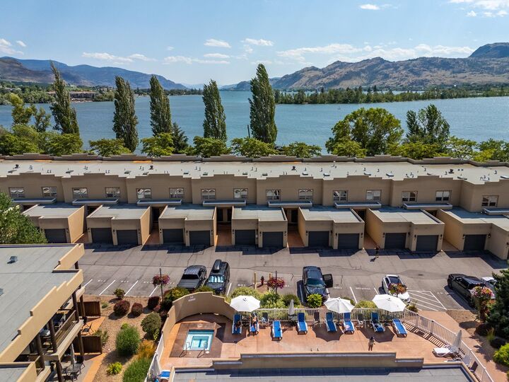 Property Photo: 5401 Lakeshore Drive 109 BC V0H 1V6