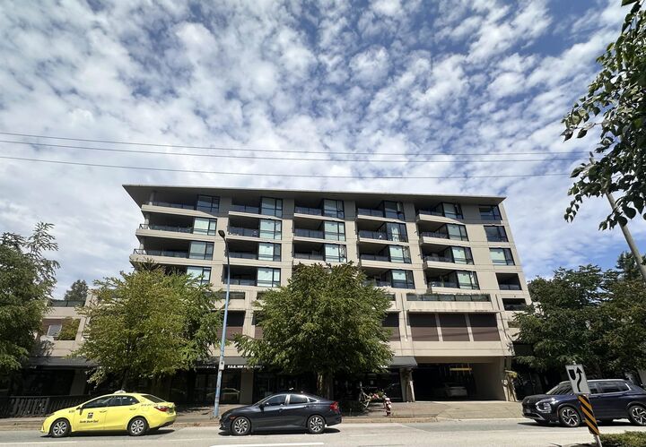 160 W 3rd Street 503 — photo 1