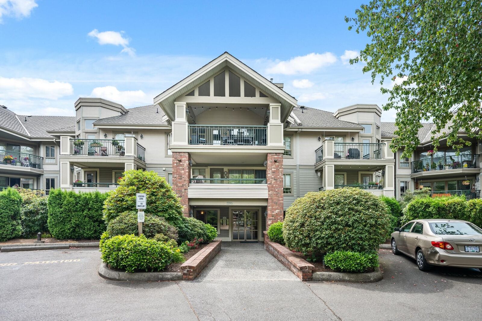 Property Photo: 22015 48 Avenue 202 BC V3A 8L3