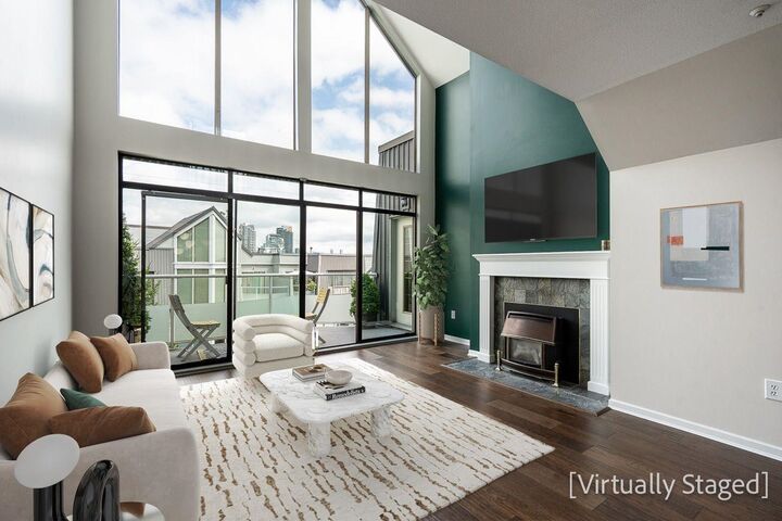 Property Photo: 48 Richmond Street 406 BC V3L 5P4
