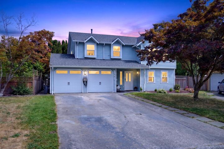 11902 Bruce Place — photo 1