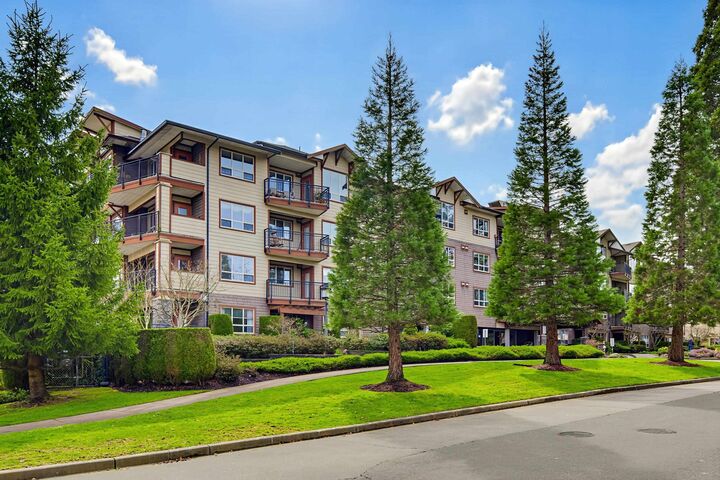 Property Photo: 16068 83 Avenue 202 BC V3S 8M2
