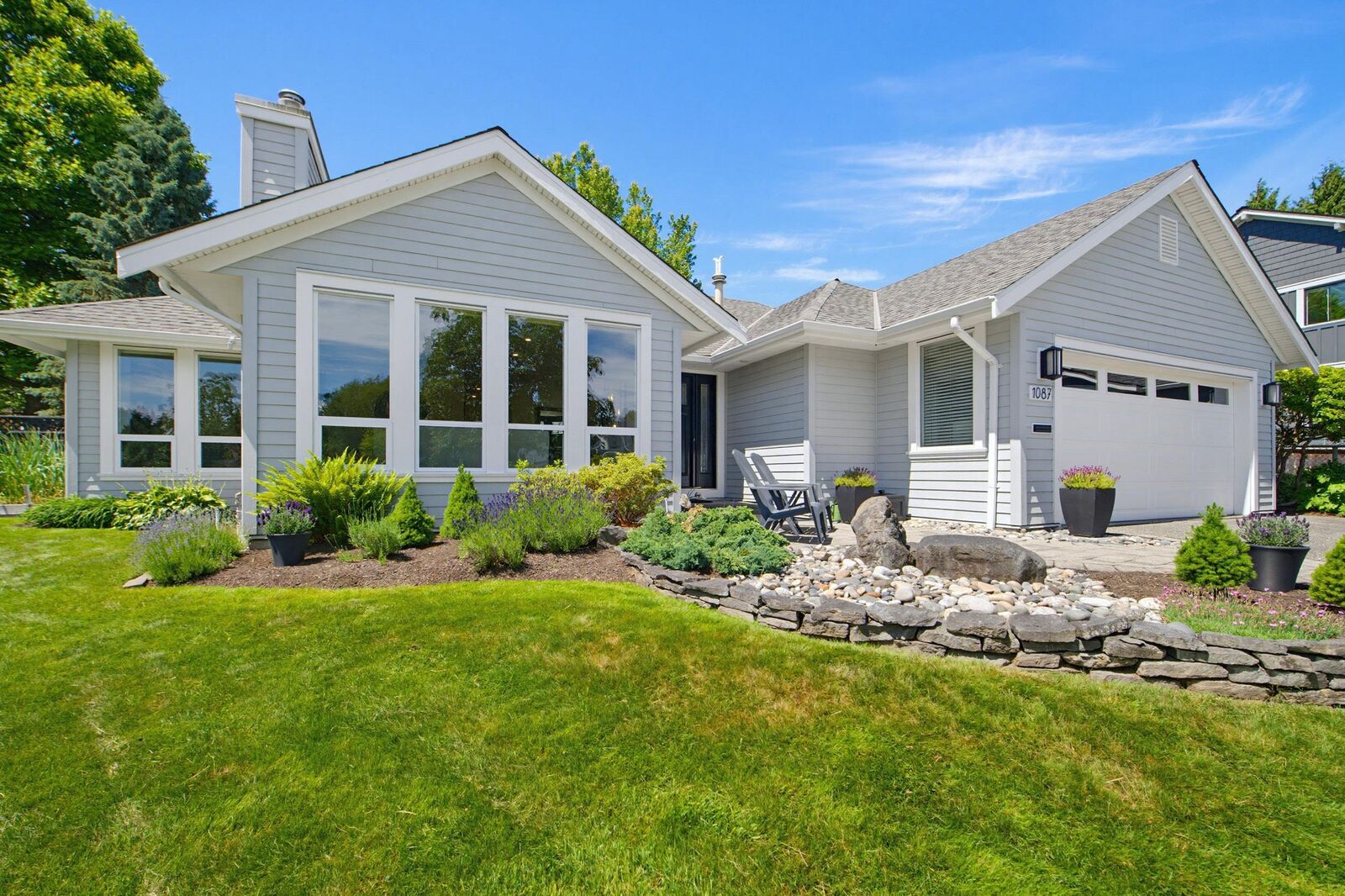 Property Photo:  1087 161 Street  BC V4A 7N2 