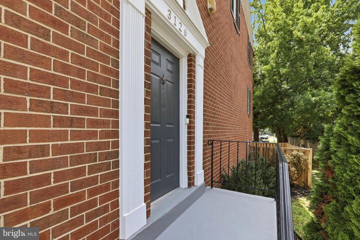 Property Photo: 3126 Valentino Court VA 22124
