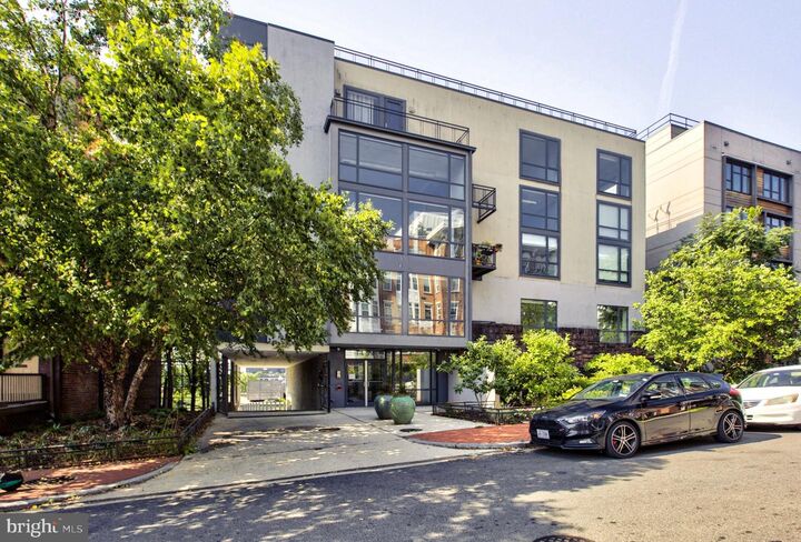 Property Photo:  1454 Belmont Street NW 2  DC 20009 