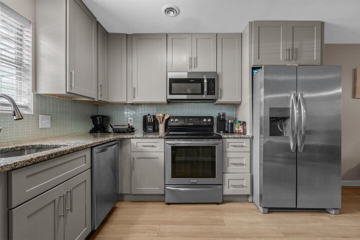 Property Photo:  506 62nd Ave. N 5  SC 29572 