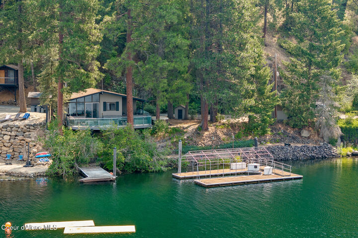Property Photo: 22513 S Lakewood Cove Rd ID 83814