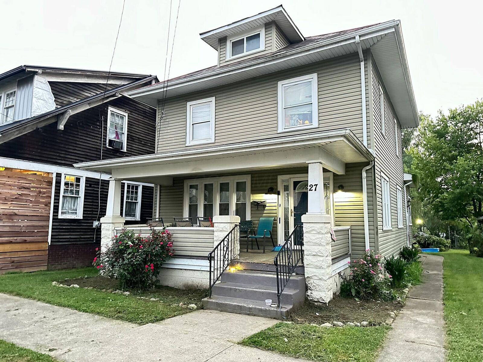 Property Photo:  27 North Avenue  OH 43055 