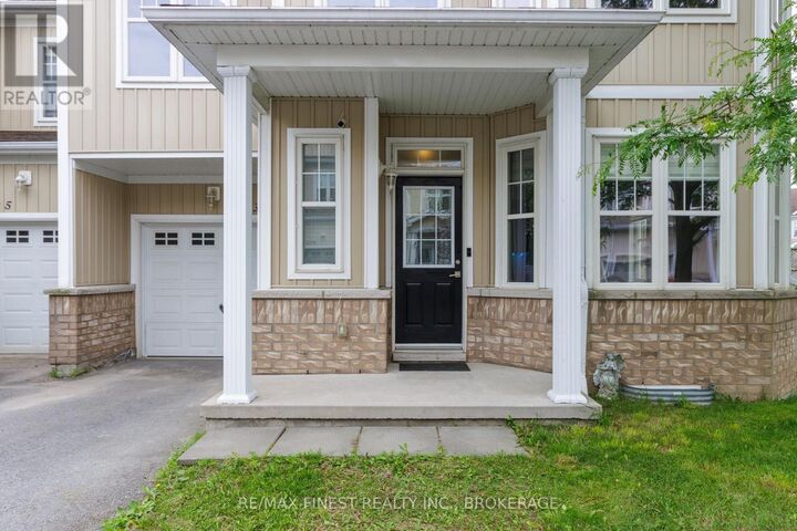 Property Photo: 893 Ascot Lane ON K7K 0C8