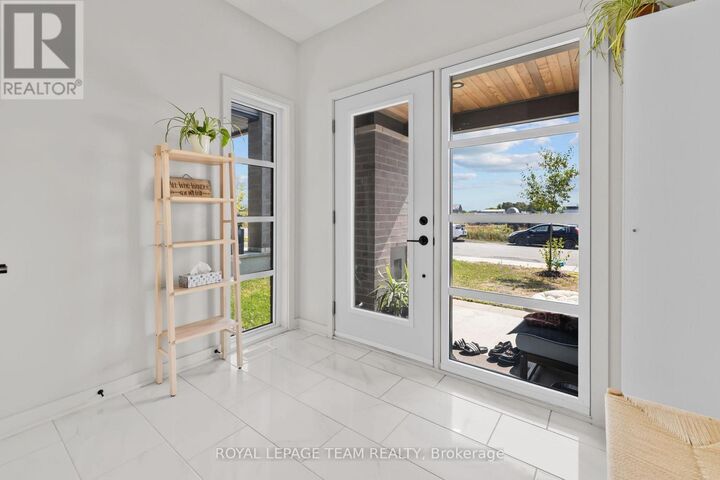 Property Photo:  978 Acoustic Way  ON K4M 0R1 