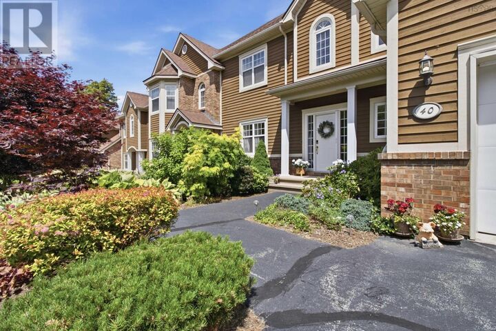 Property Photo:  40 Greenside Lane  NS B4B 2A1 