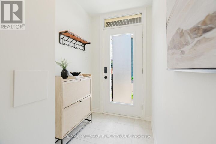 Property Photo: 583 Takamose Private 217 ON K1K 4Z4