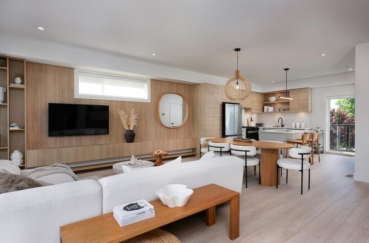 Property Photo: 20335 70A Avenue 42 BC V2Y 1S8