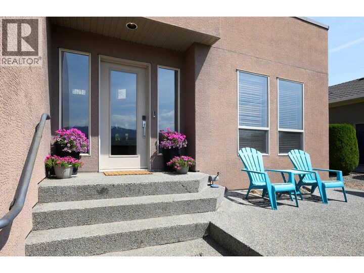Property Photo: 3585 Navatanee Drive BC V2H 1S1