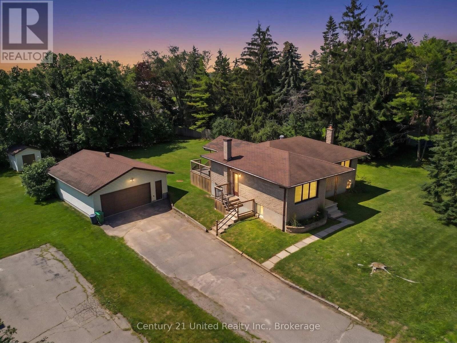 Property Photo: 815 Stewart Drive ON K9J 7R3
