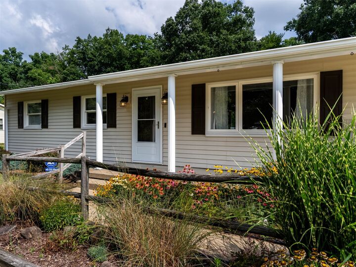 Property Photo: 26 Woodbine Drive PA 16125