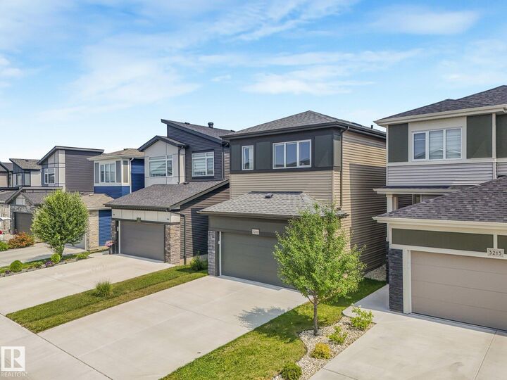 Property Photo:  3217 Kulay Way SW  AB T6W 2J7 