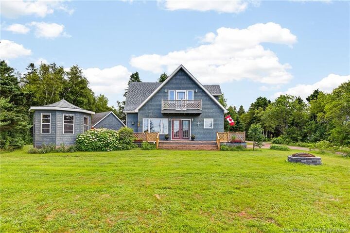 Property Photo:  51 Allee Des Arts  NB E4N 1R1 