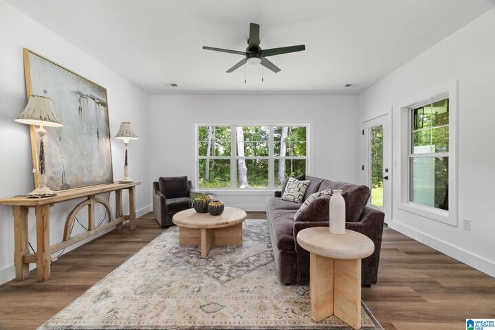 Property Photo:  306 Garden Street  AL 35055 