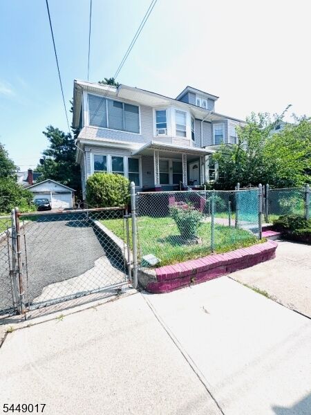 Property Photo:  82 Leslie St  NJ 07108 